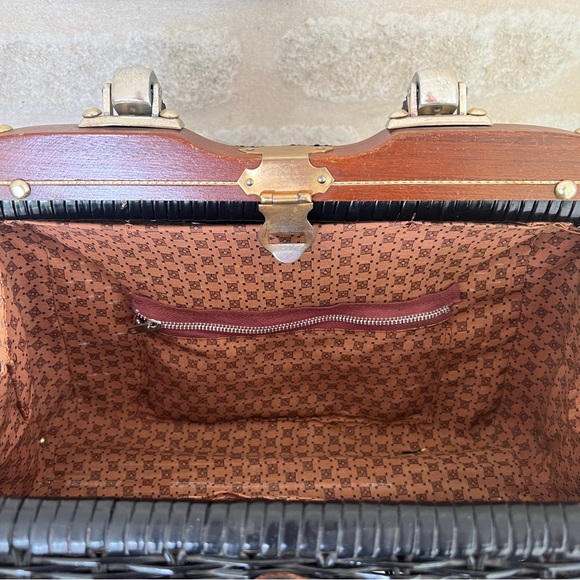 Vintage wicker box purse black vinyl woven large - Picture 11 of 12